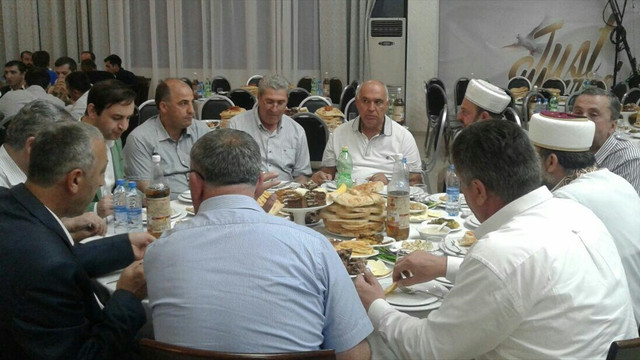 Batı Gürcistan Müslümanları Müftülüğünden iftar programı