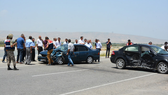 Batman'da trafik kazası: 10 yaralı
