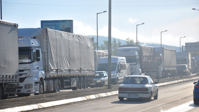 Bolu Dağı'nda trafik yoğunluğu