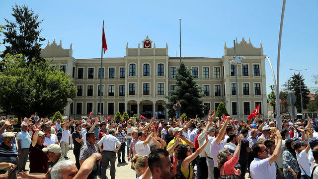 Bolu'da 10'uncu Yıl Marşı'nın yasaklandığı iddiası