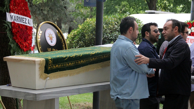 Bursalı iş adamının evinde ölü bulunması