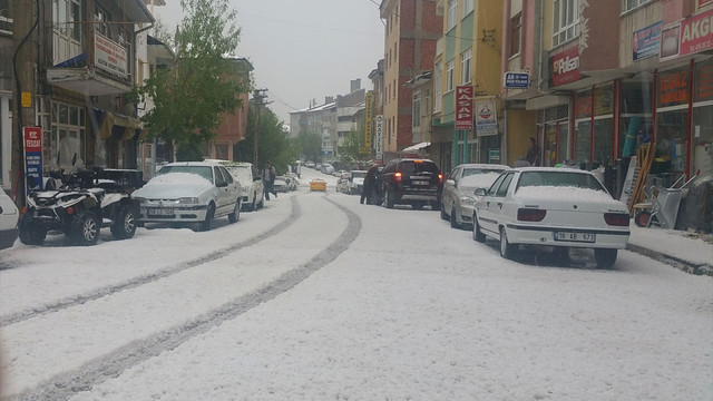 Çankırı'da dolu yağışı