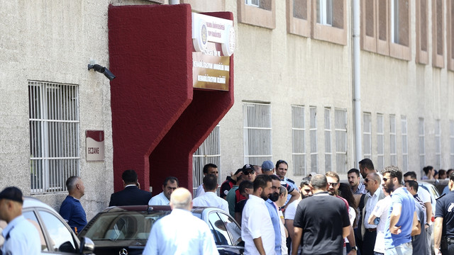 Cebeci Hastanesinde silahlı kavga: 4 ölü