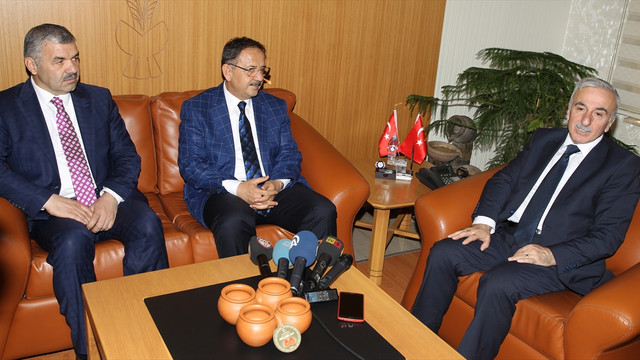 Çevre ve Şehircilik Bakanı Özhaseki: