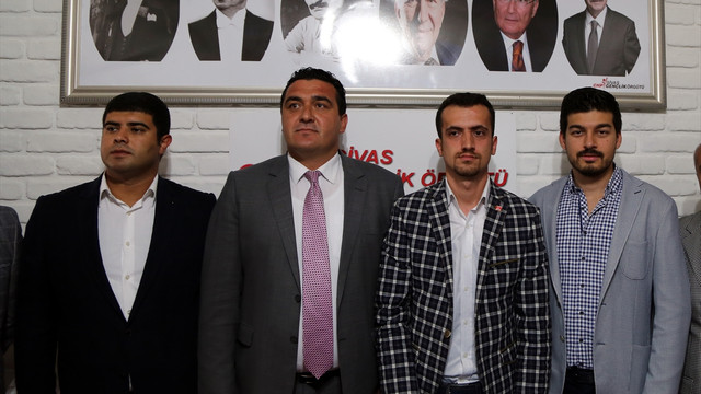 CHP Gençlik Kolları Başkanı Yılmaz Sivas'ta