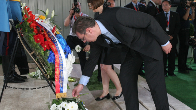 Çin Devlet Başkanı Şi Sırbistan'da