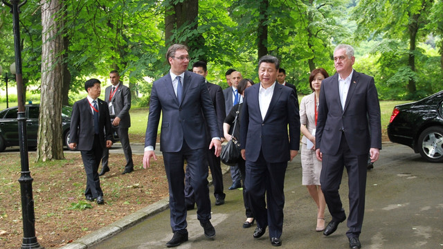 Çin Devlet Başkanı Şi Sırbistan'da