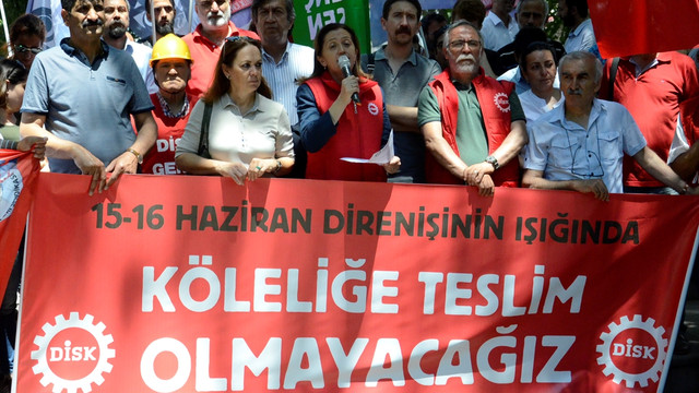 DİSK'ten basın açıklaması