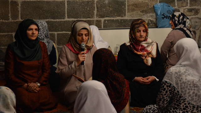 Diyanet'ten terör mağduru kadınlara destek