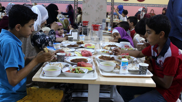 Diyarbakır'da 250 yetim ve aileleri için iftar
