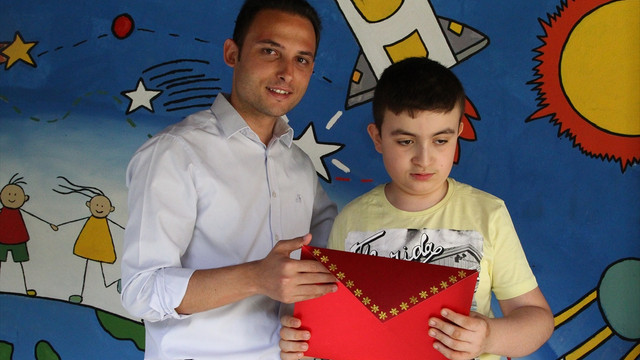 Engelli öğrencilerin karne heyecanı