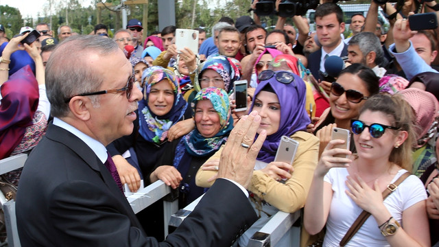 Esenboğa Havalimanında yapılan cami ibadete açıldı