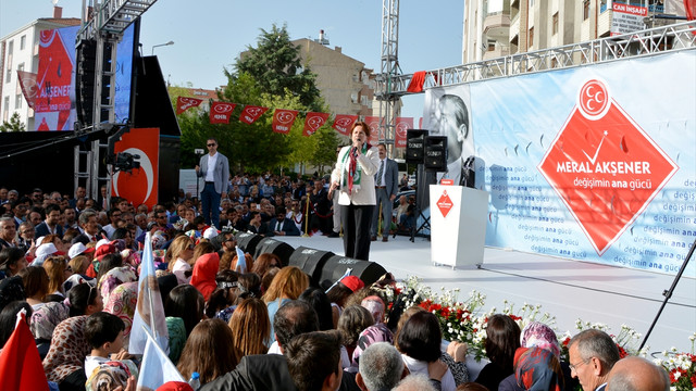 Eski MHP milletvekili Akşener: