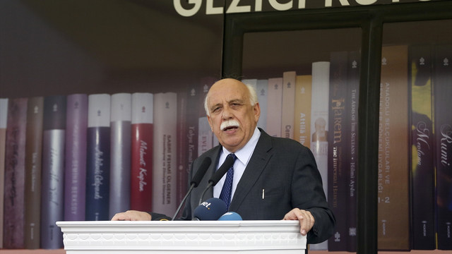 Gezici Kütüphane Araçlarının İllere Teslim Töreni