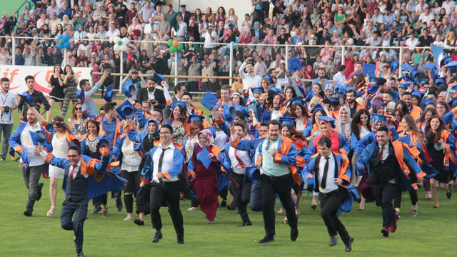 Giresun Üniversitesi'nde mezuniyet töreni
