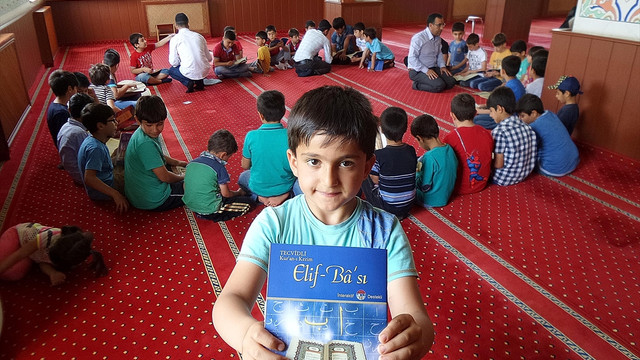 Güneydoğu'daki camiler çocuk sesleri ile şenlendi