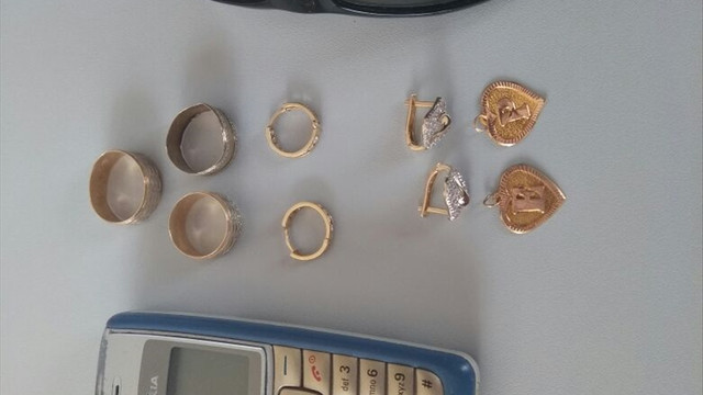 Hırsızlık zanlısı röntgeni çekilince yakalandı