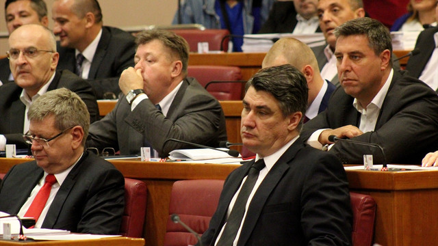 Hırvatistan'da koalisyon hükümeti düştü