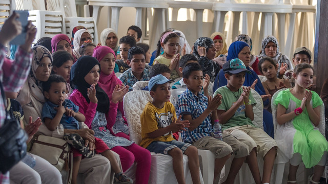 İHH'dan Tunuslu yetimlere bayramlık