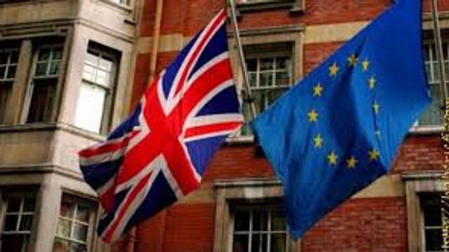 Yeniden referandum isteyenlerin sayısı 3 milyona ulaştı