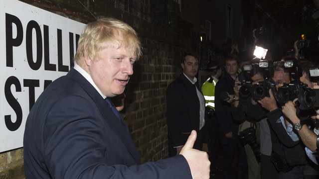 İngiltere'deki AB referandumunda oylar sayılıyor