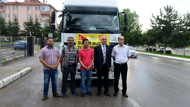Isparta'dan Bayırbucak Türkmenlerine un yardımı