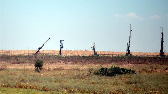 İsrail, Gazze sınırında tünel arama çalışmalarına başladı