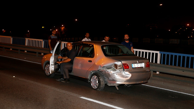 İzmir'de trafik kazası: 1 ölü, 1 yaralı