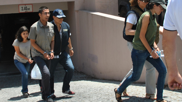 İzmir'deki teröre destek gözaltısı