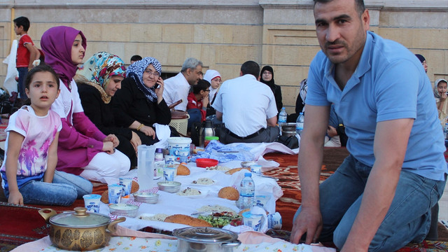 Kahramanmaraş'ta kardeşlik iftarı