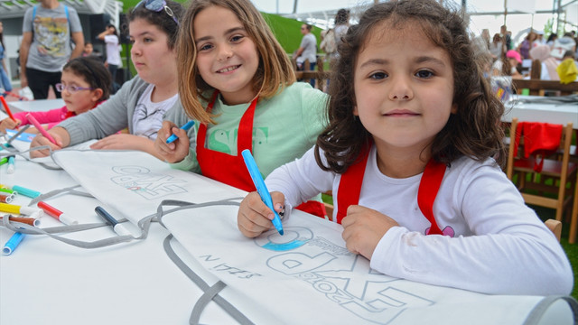 Karnesini gösterene EXPO ziyareti 1 lira