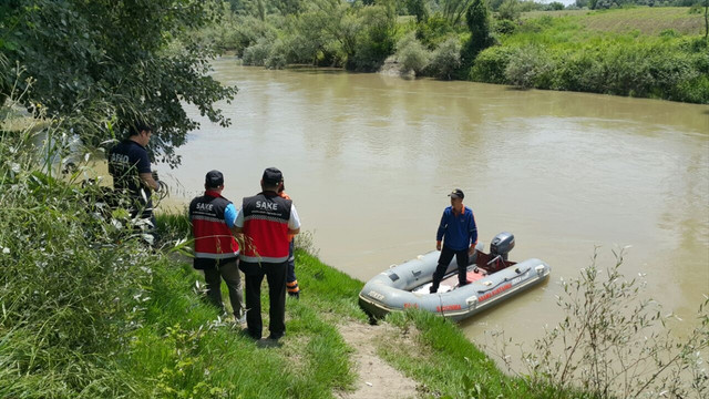 Kayıp ihbarında bulunduğu eşini nehre attığını itiraf etti