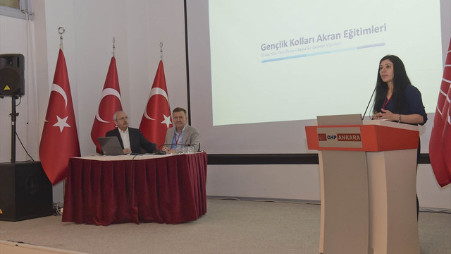 Kılıçdaroğlu, Parti Okulu'nun çalıştayına katıldı