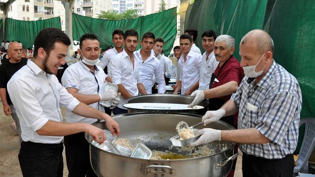Kırıkkale'de 5 bin kişilik iftar programı