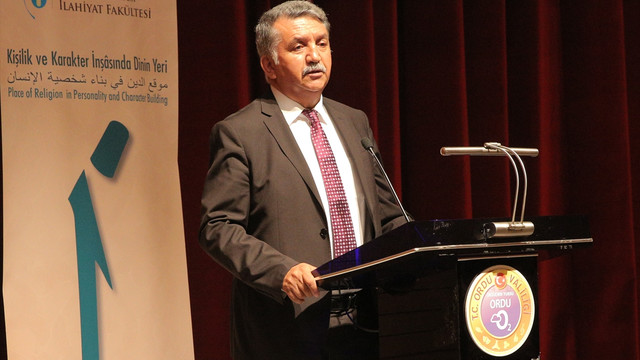 Kişilik ve Karakter İnşasında Dinin Yeri sempozyumu