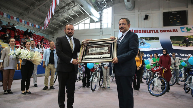 Kocaeli'de öğretmenlere bisiklet dağıtım töreni