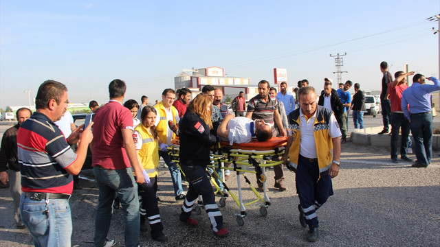 Konya'da otomobille minibüs çarpıştı: 1 ölü, 5 yaralı