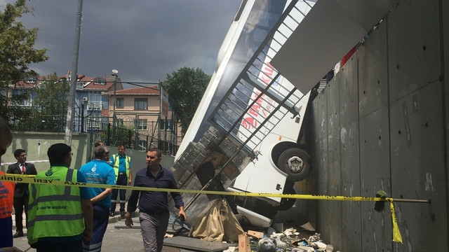 Küçükçekmece'de trafik kazası
