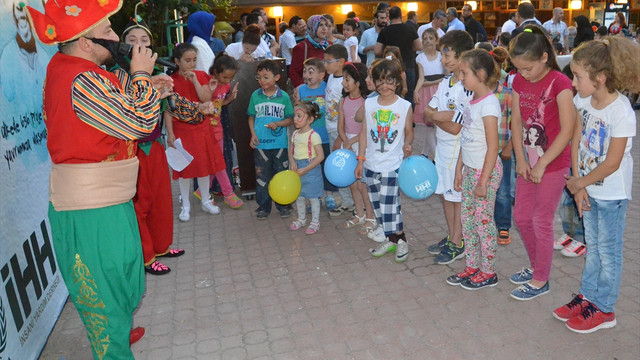 Kütahya İHH'dan Dünya Yetimler Günü İftarı