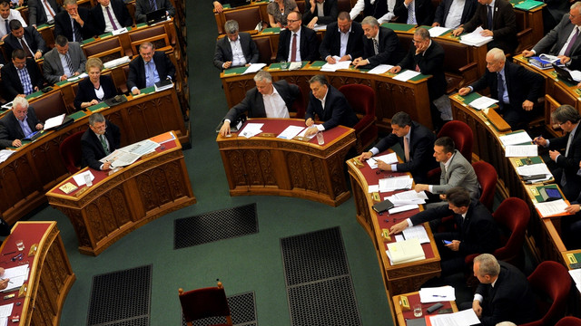 Macaristan'da terör saldırısı tehdidi anayasaya eklendi