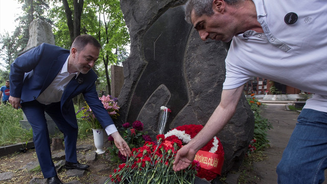 Nazım Hikmet, ölümünün 53'üncü yılında anıldı