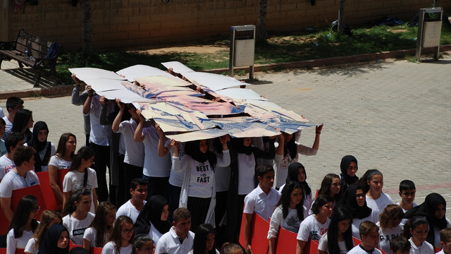 Öğrencilerden güvenlik güçlerine destek