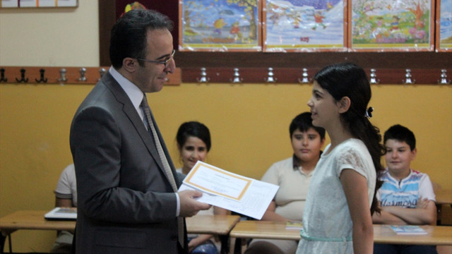 Okullarda karne heyecanı