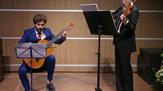 Otistik Cem Vardarcı'nın mezuniyet heyecanı