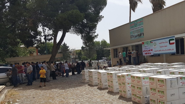 Şanlıurfa'da Suriyeli sığınmacılara gıda yardımı