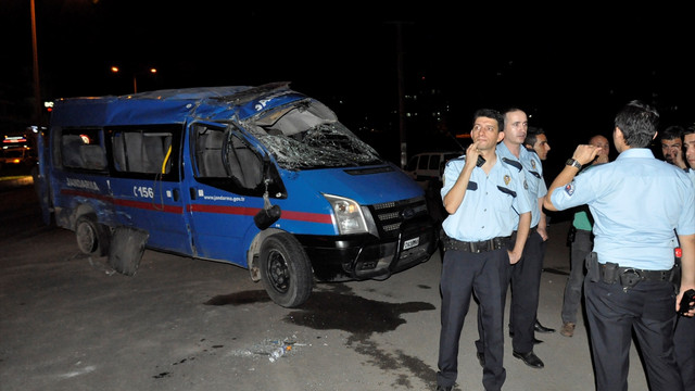 Şanlıurfa'da trafik kazası: 12 yaralı