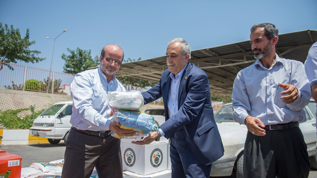 Şanlıurfa'dan Suriye'ye insani yardım