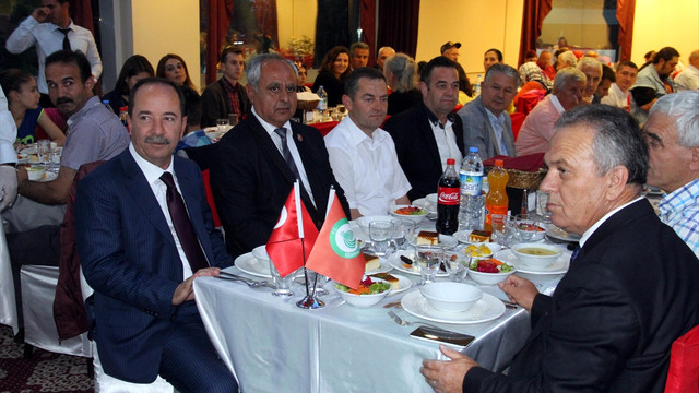 Şehit aileleri ve gaziler iftarda bir araya geldi