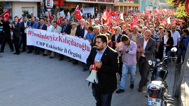 Şehit cenazesinde Kılıçdaroğlu'na yönelik protesto