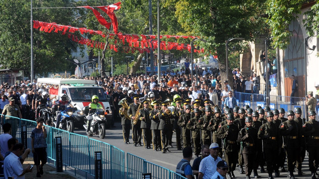 Şehit jandarma er Şimşek son yolculuğa uğurlandı